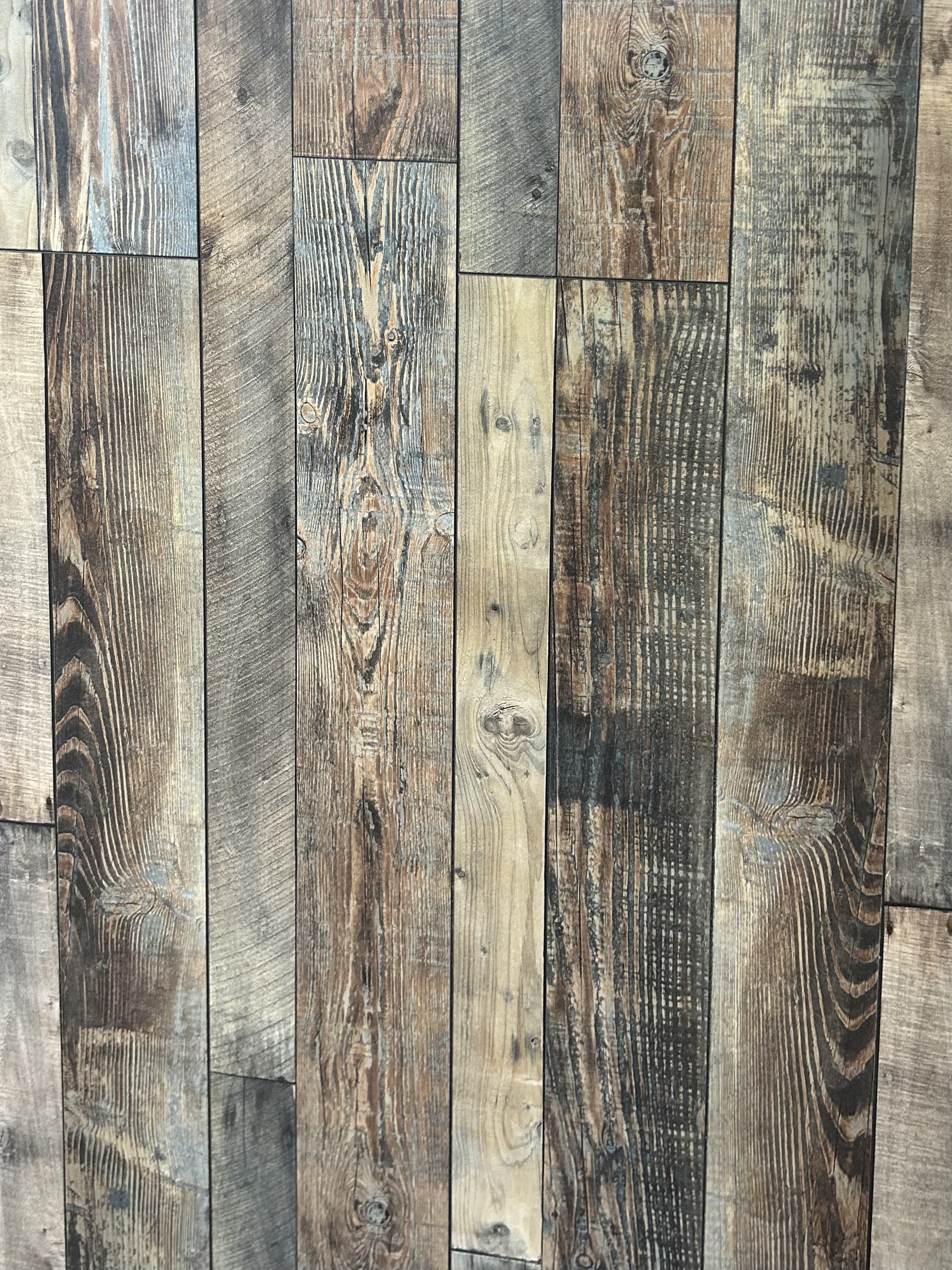 Laminate Flooring - 0020-1